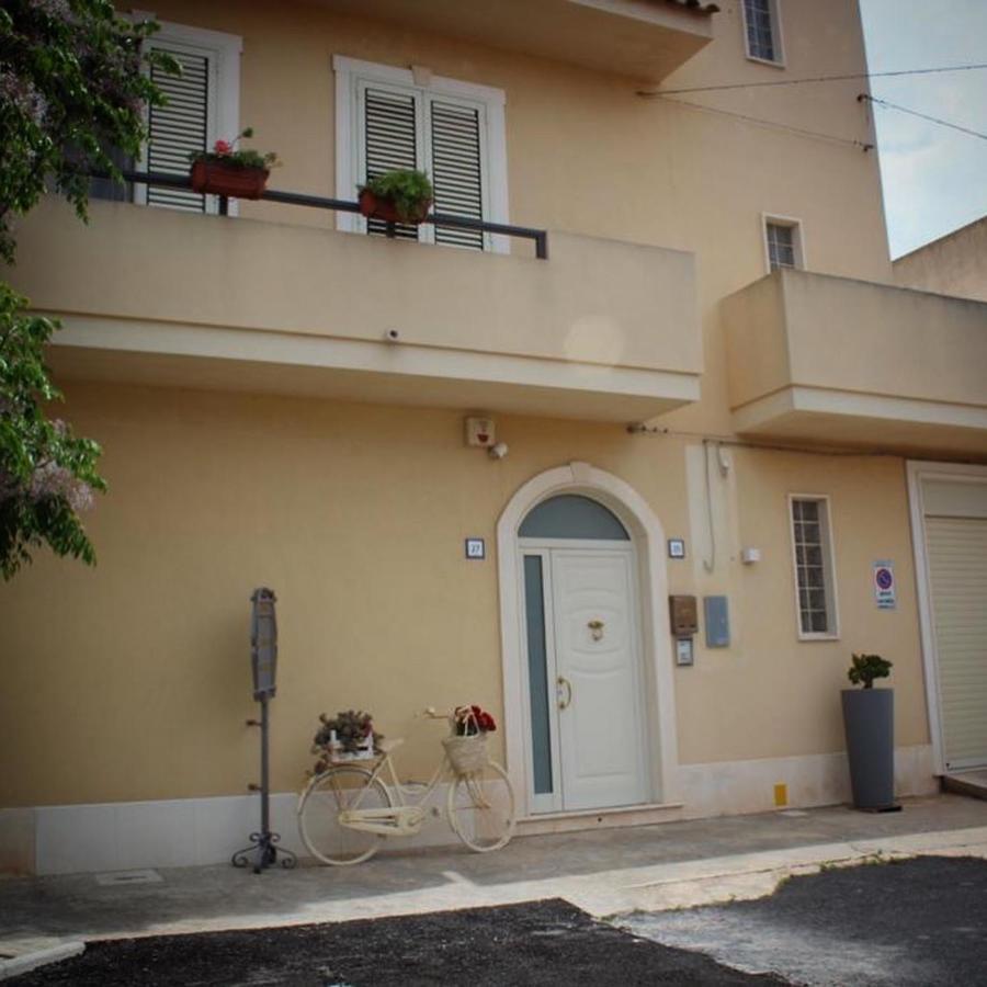 Il Giardino Nascosto Bed & Breakfast Portopalo Di Capo Passero Eksteriør bilde