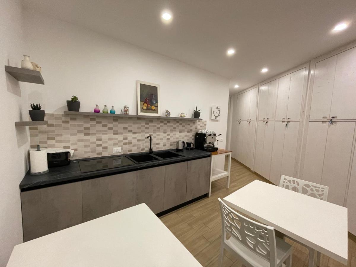Il Giardino Nascosto Bed & Breakfast Portopalo Di Capo Passero Eksteriør bilde