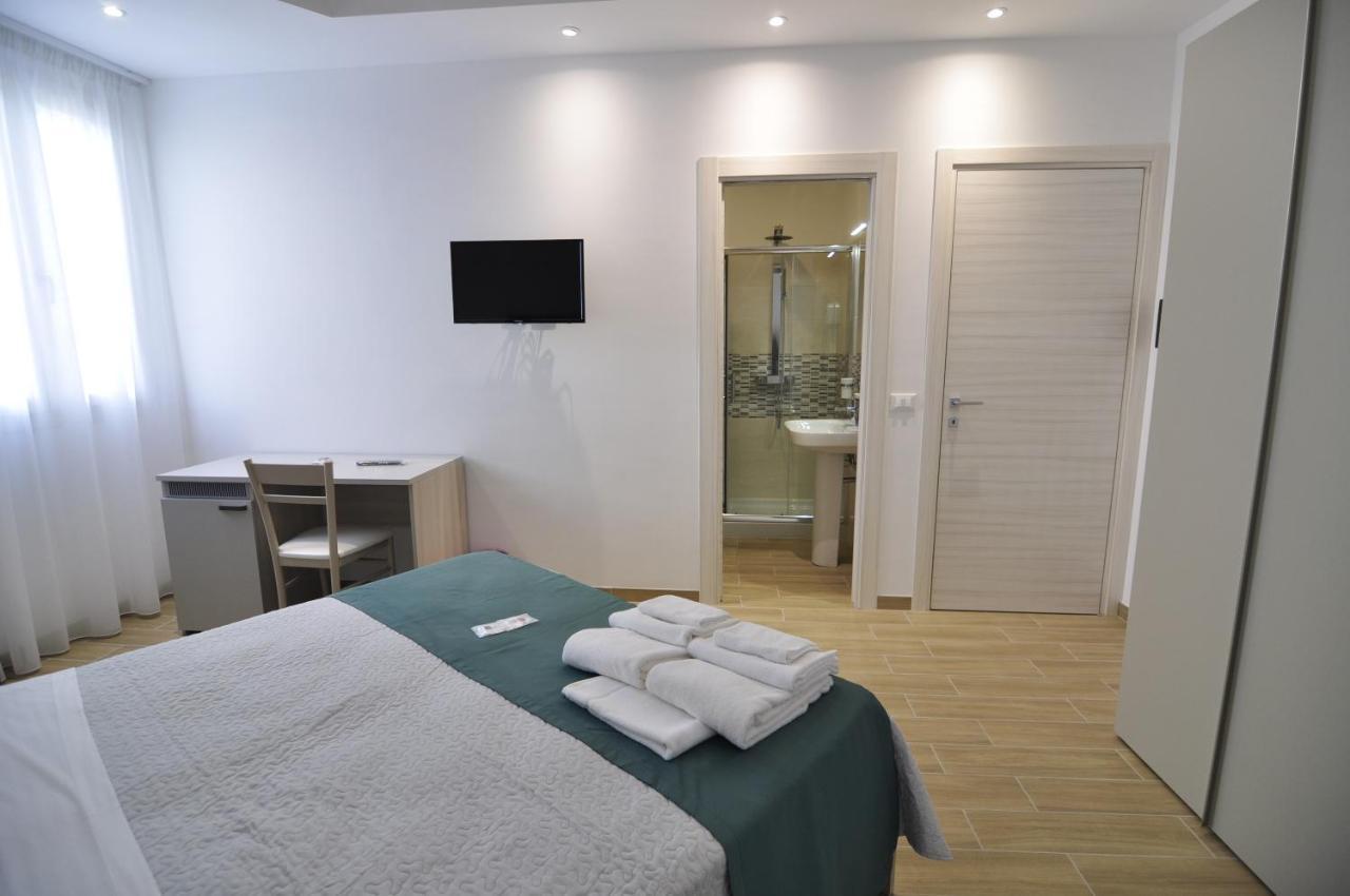 Il Giardino Nascosto Bed & Breakfast Portopalo Di Capo Passero Eksteriør bilde