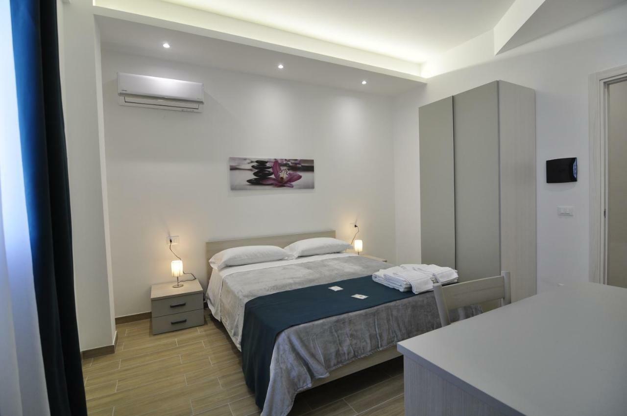 Il Giardino Nascosto Bed & Breakfast Portopalo Di Capo Passero Eksteriør bilde